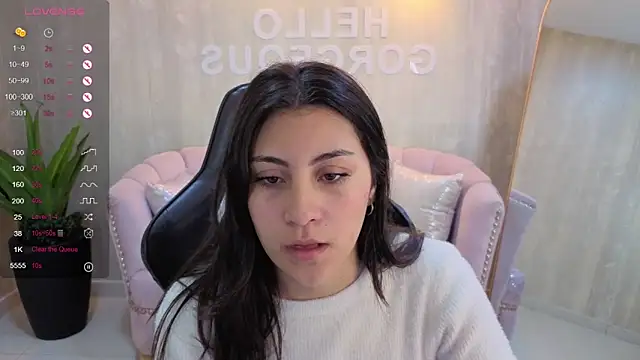 Zoe Blaze A online show from October 14, 12:50 pm