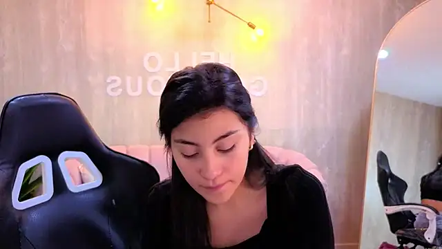 Zoe Blaze A online show from November 24, 12:38 pm