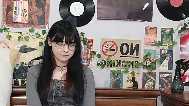 BereniceBattersby online show from November 3, 10:05 am