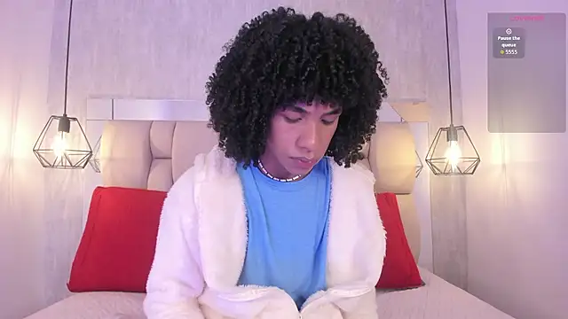 Snapshot of Johan_gz_ chatting on January 17, 11:37 am Johan gz online show from January 17, 11:37 am