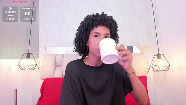 Snapshot of Johan_gz_ chatting on February 8, 12:52 pm Johan gz online show from February 8, 12:52 pm