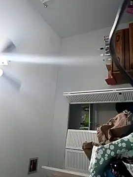 sarahkat86 online show from February 27, 11:27 pm