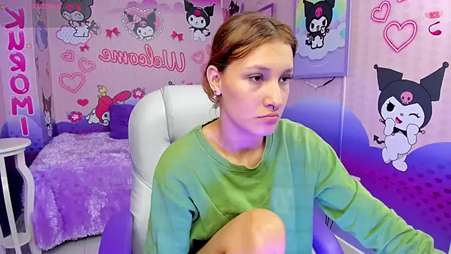 michell  petit  online show from September 24, 12:08 pm