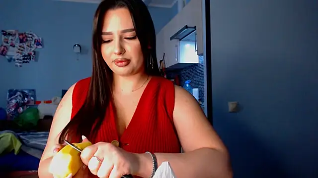 NikiWhite online show from January 15, 11:15 am