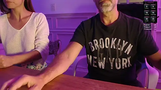 friendswithben33 online show from February 25, 11:25 pm