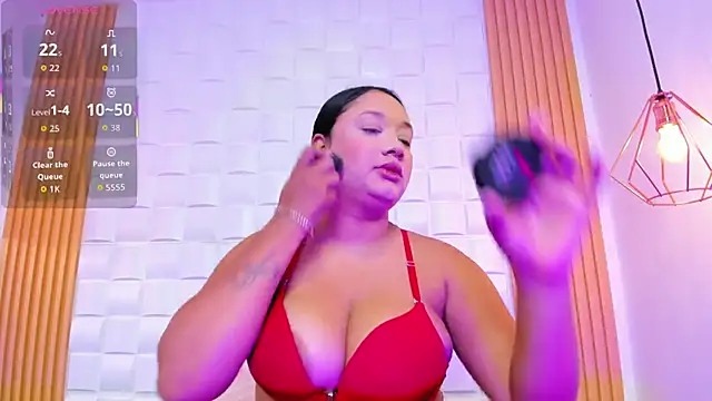 Snapshot of AriaBelle chatting on November 16, 11:16 am AriaBelle online show from November 16, 11:16 am