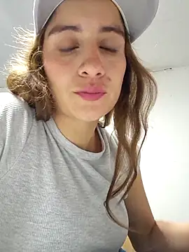 aytanna torrez online show from October 27, 3:05 pm