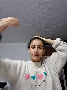 aytanna torrez online show from November 13, 12:15 pm