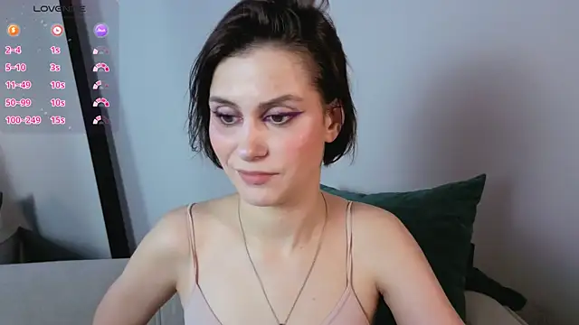 Snapshot of worsh1p_me chatting on November 21, 9:30 am worsh1p me online show from November 21, 9:30 am