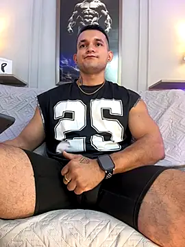 Snapshot of Marco_Vega chatting on October 13, 8:25 am Marco Vega online show from October 13, 8:25 am