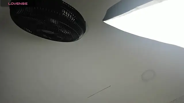 sweet  vanessa1 online show from October 30, 3:19 am