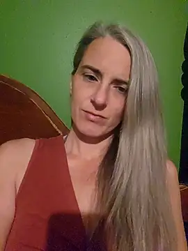 Snapshot of jesstherabbit chatting on December 1, 5:12 am jesstherabbit online show from December 1, 5:12 am