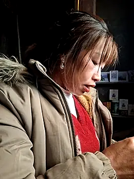 ngocngoc cute online show from February 10, 6:28 am