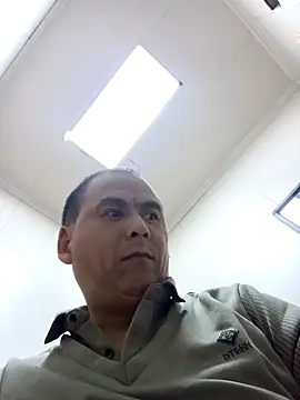 CWQ123 online show from October 29, 8:21 pm