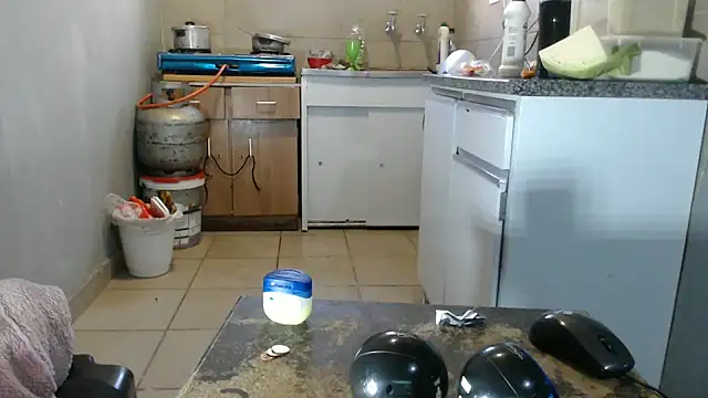 YummySyriaxoxo online show from October 8, 3:53 pm