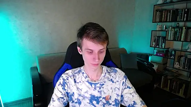 Snapshot of yes_cute_boy_ chatting on March 5, 6:37 pm yes cute boy online show from March 5, 6:37 pm