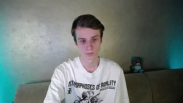 Snapshot of yes_cute_boy_ chatting on March 26, 4:34 pm yes cute boy online show from March 26, 4:34 pm