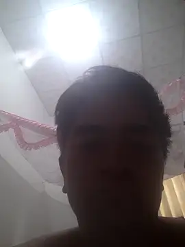 Snapshot of Brongiep chatting on September 26, 2:04 am Brongiep online show from September 26, 2:04 am