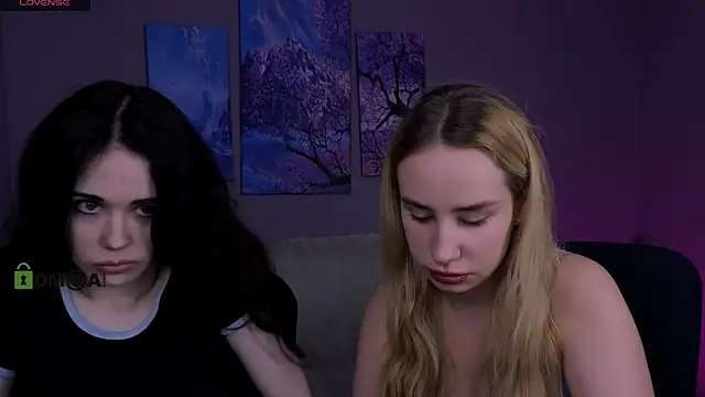 riley sanders online show from December 16, 10:37 pm