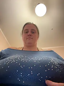 vaccabbw online show from November 5, 4:07 pm