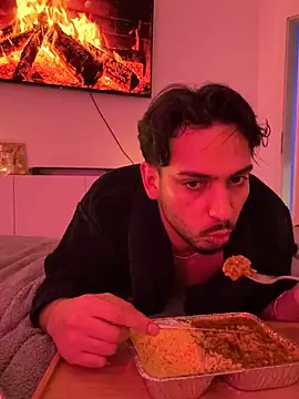 Gipsyboysteve online show from December 21, 7:32 pm