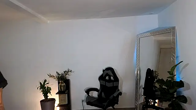 Snapshot of Wyatt_Rose chatting on September 29, 11:53 pm Wyatt Rose online show from September 29, 11:53 pm