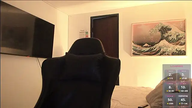 Snapshot of RJBarto chatting on March 16, 2:39 am RJBarto online show from March 16, 2:39 am