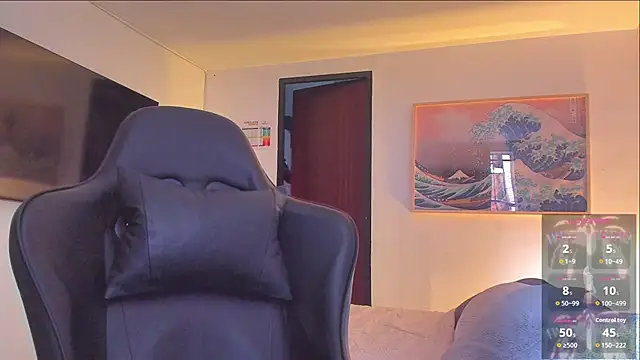 Snapshot of RJBarto chatting on April 7, 1:44 pm RJBarto online show from April 7, 1:44 pm