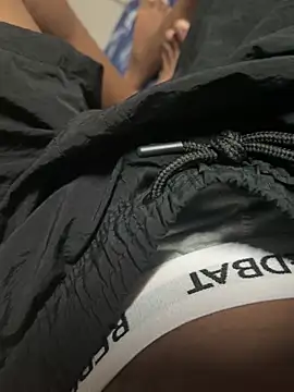 Snapshot of sexchampion808 chatting on February 28, 5:03 pm sexchampion808 online show from February 28, 5:03 pm