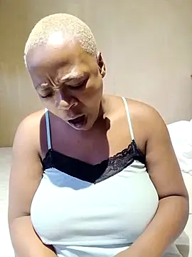 missboobiesSA online show from February 4, 3:34 am