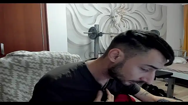 Snapshot of bignosebigcok chatting on October 2, 8:49 pm bignosebigcok online show from October 2, 8:49 pm