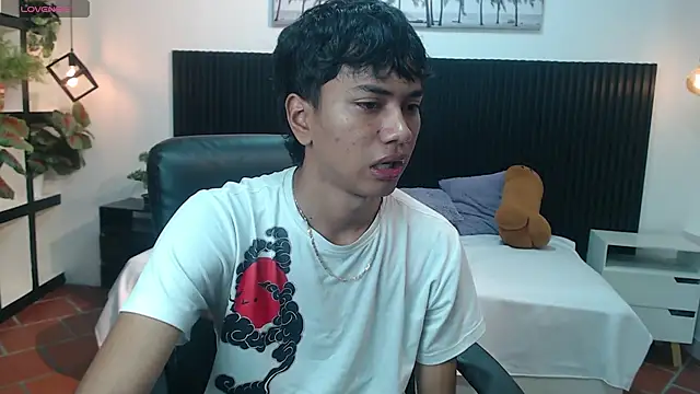 markbowie online show from November 29, 12:08 pm