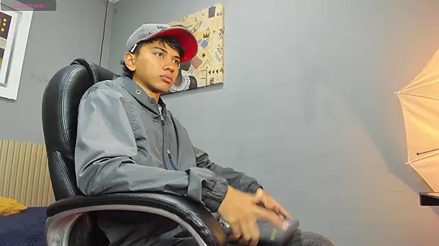 Snapshot of markbowie chatting on February 10, 1:04 pm markbowie online show from February 10, 1:04 pm