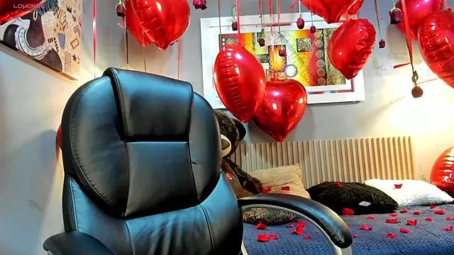 Snapshot of markbowie chatting on February 14, 12:57 pm markbowie online show from February 14, 12:57 pm