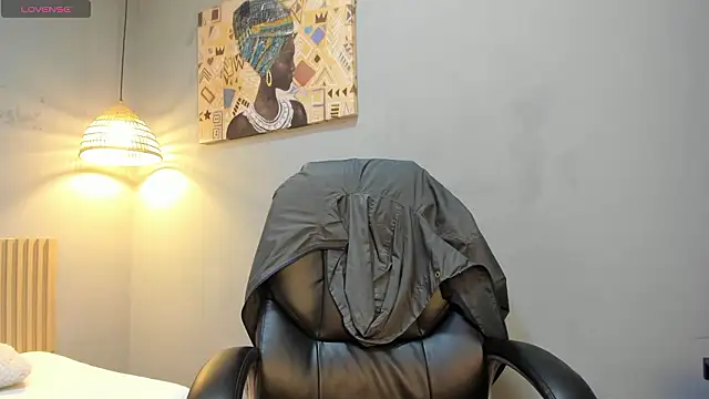 markbowie online show from March 25, 7:53 pm