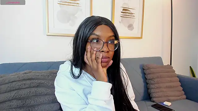 Snapshot of Coco_joness chatting on November 6, 2:40 pm Coco joness online show from November 6, 2:40 pm