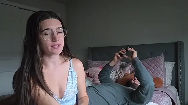 bambifarrina online show from October 14, 10:21 pm