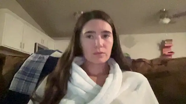 bambifarrina online show from April 14, 3:01 am