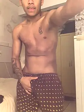 Novindot23cm online show from December 18, 3:45 am