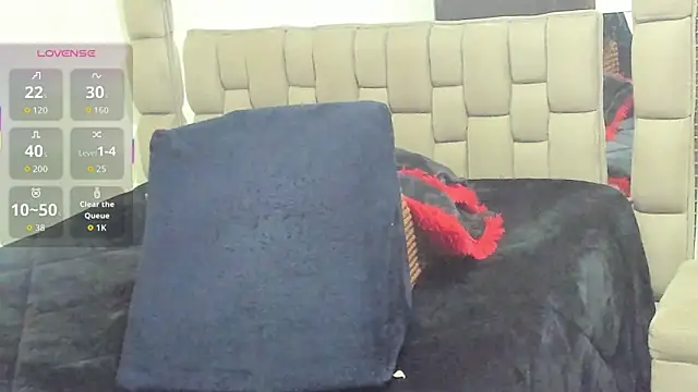 gabrielaponce11 online show from January 10, 9:16 pm