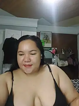 Snapshot of LianaCruzado chatting on July 7, 5:28 pm LianaCruzado online show from July 7, 5:28 pm