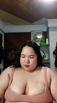 Snapshot of LianaCruzado chatting on July 31, 2:27 pm LianaCruzado online show from July 31, 2:27 pm