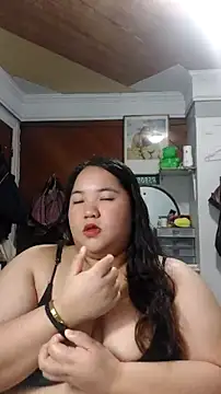 Snapshot of LianaCruzado chatting on August 2, 1:09 pm LianaCruzado online show from August 2, 1:09 pm