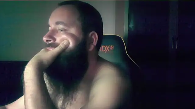 LondonMan1988 online show from November 22, 8:13 am