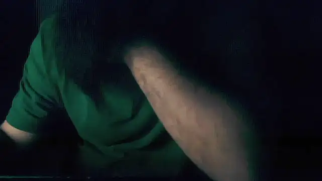 LondonMan1988 online show from December 1, 3:50 pm