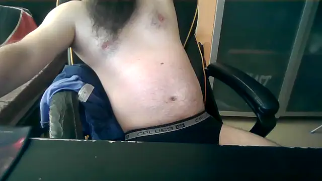 LondonMan1988 online show from February 25, 10:03 am