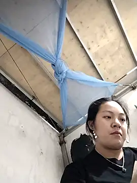 naop04 online show from November 5, 11:27 pm