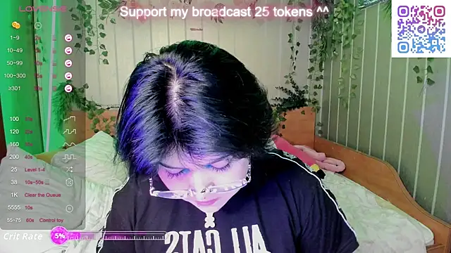 Alisa Monroe online show from November 5, 4:40 pm