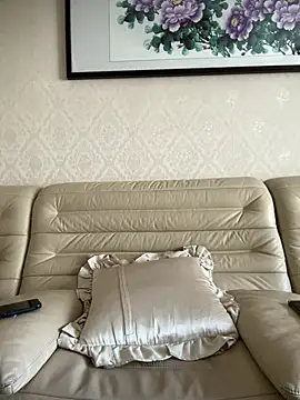 Snapshot of anna_yngs chatting on June 29, 3:46 am anna yngs online show from June 29, 3:46 am