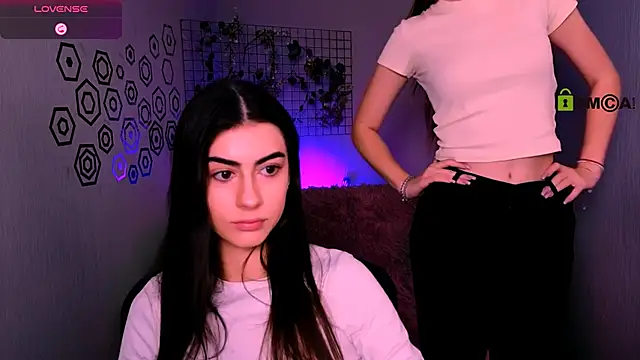 Snapshot of kaisy_star chatting on November 28, 10:29 am kaisy star online show from November 28, 10:29 am